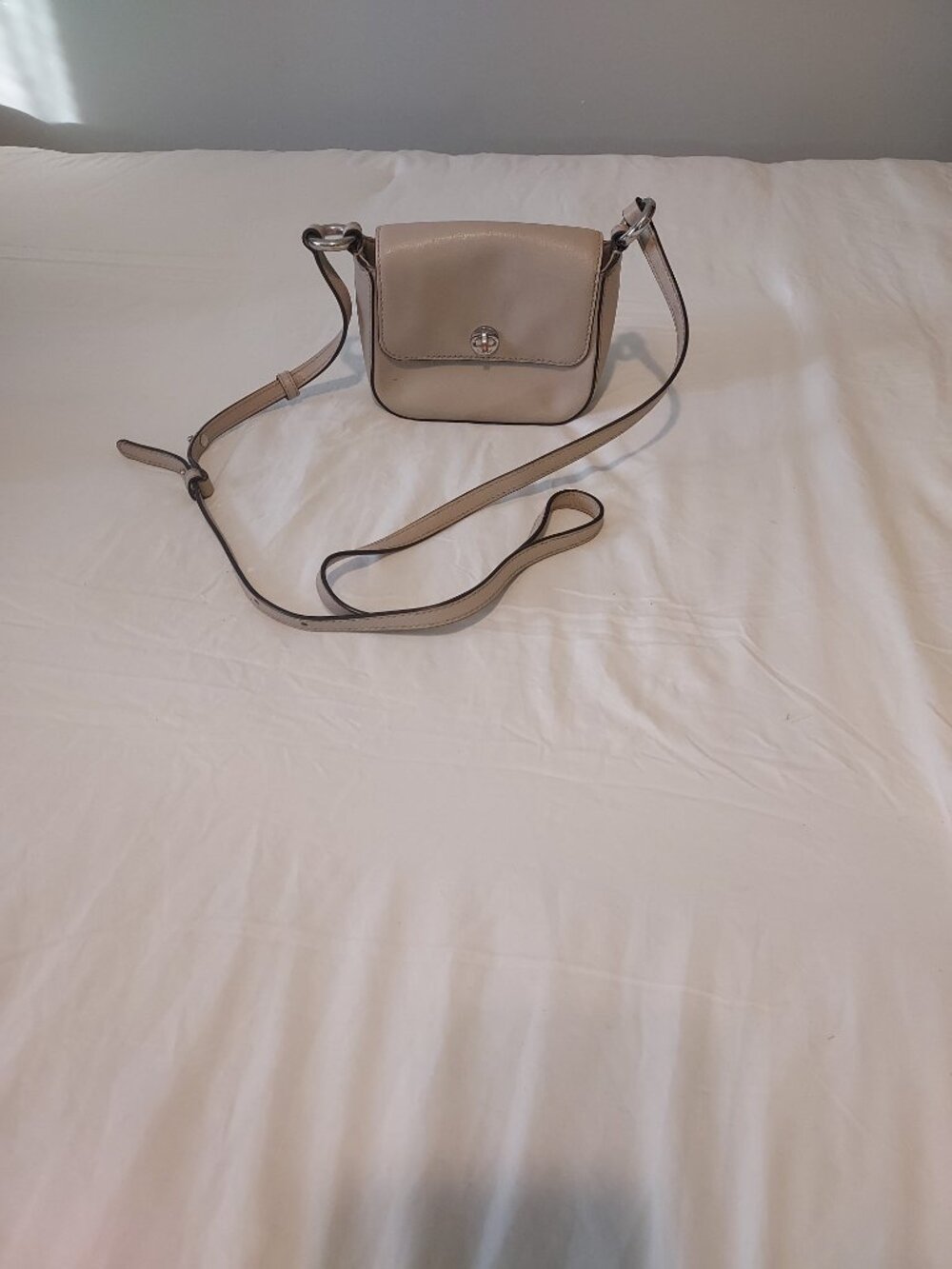 Michael Kors Rivington Large Flap Crossbody in Cement